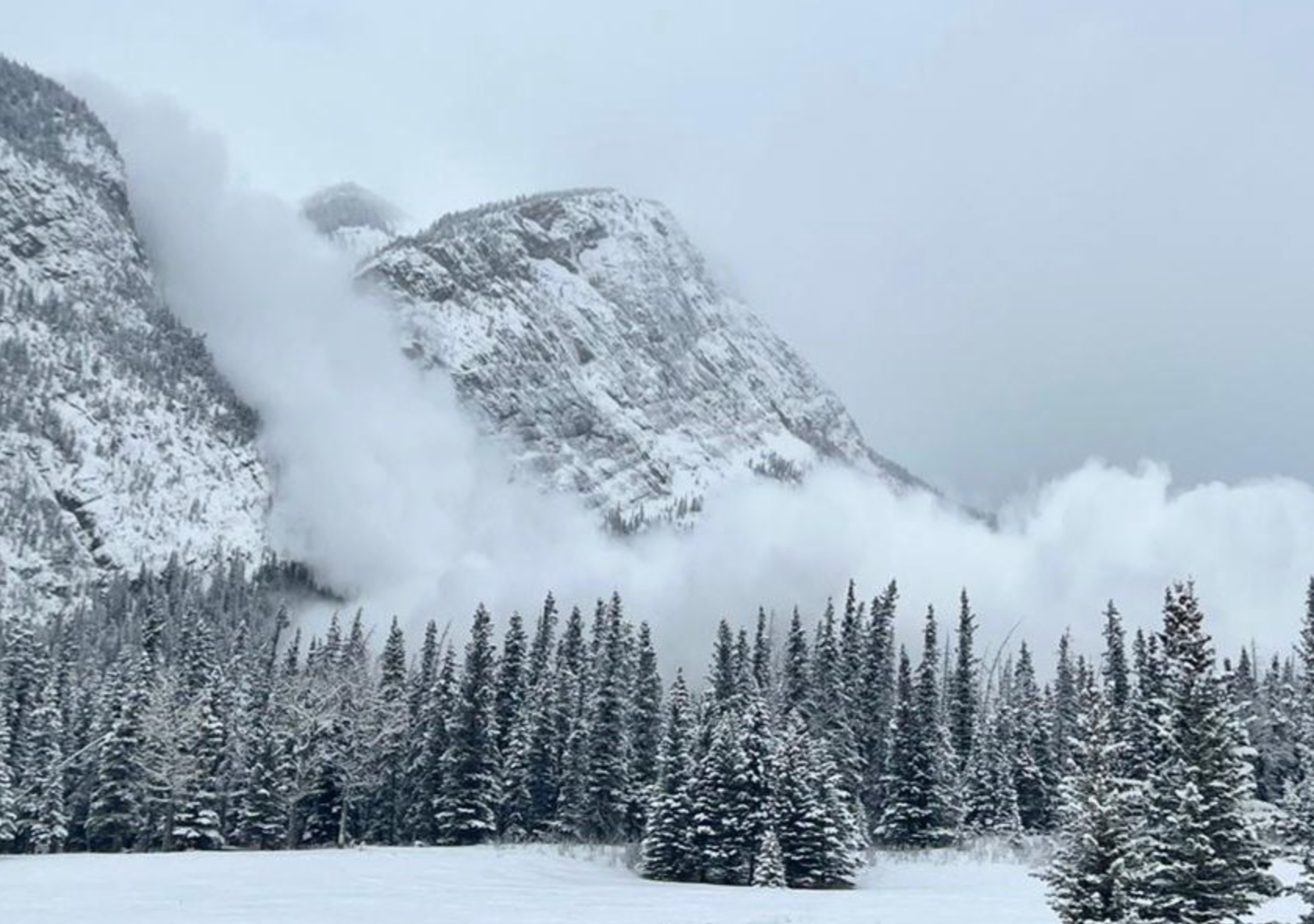 Hvorfor så mange laviner denne sæson?