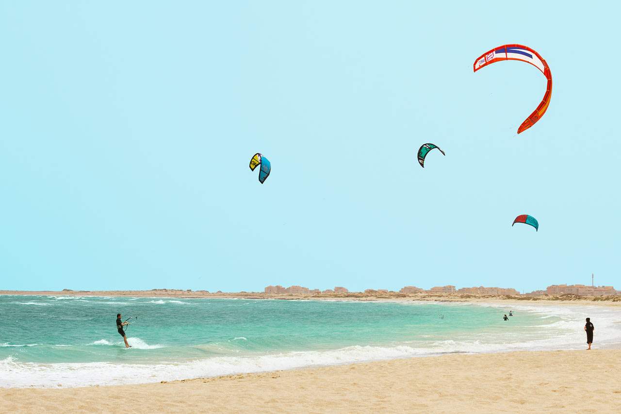 Yogarejse med kitesurfing til sol sikre og vindfyldte Kap Verde