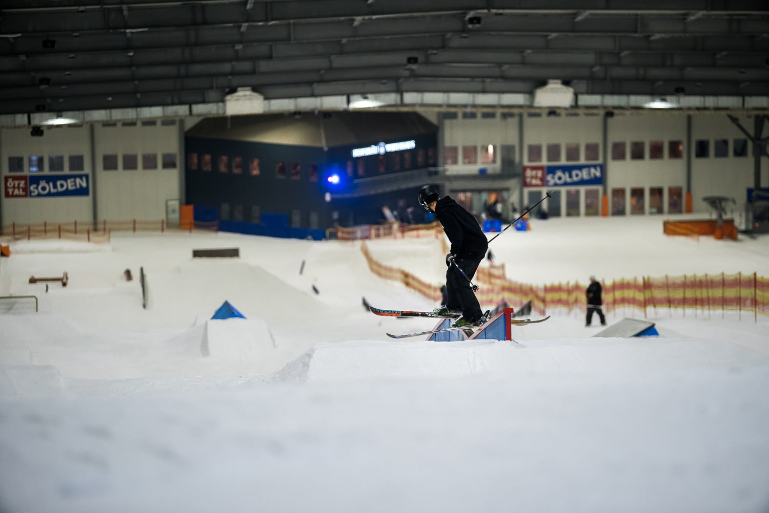 Riders.dk tester verdens største indendørs snow park